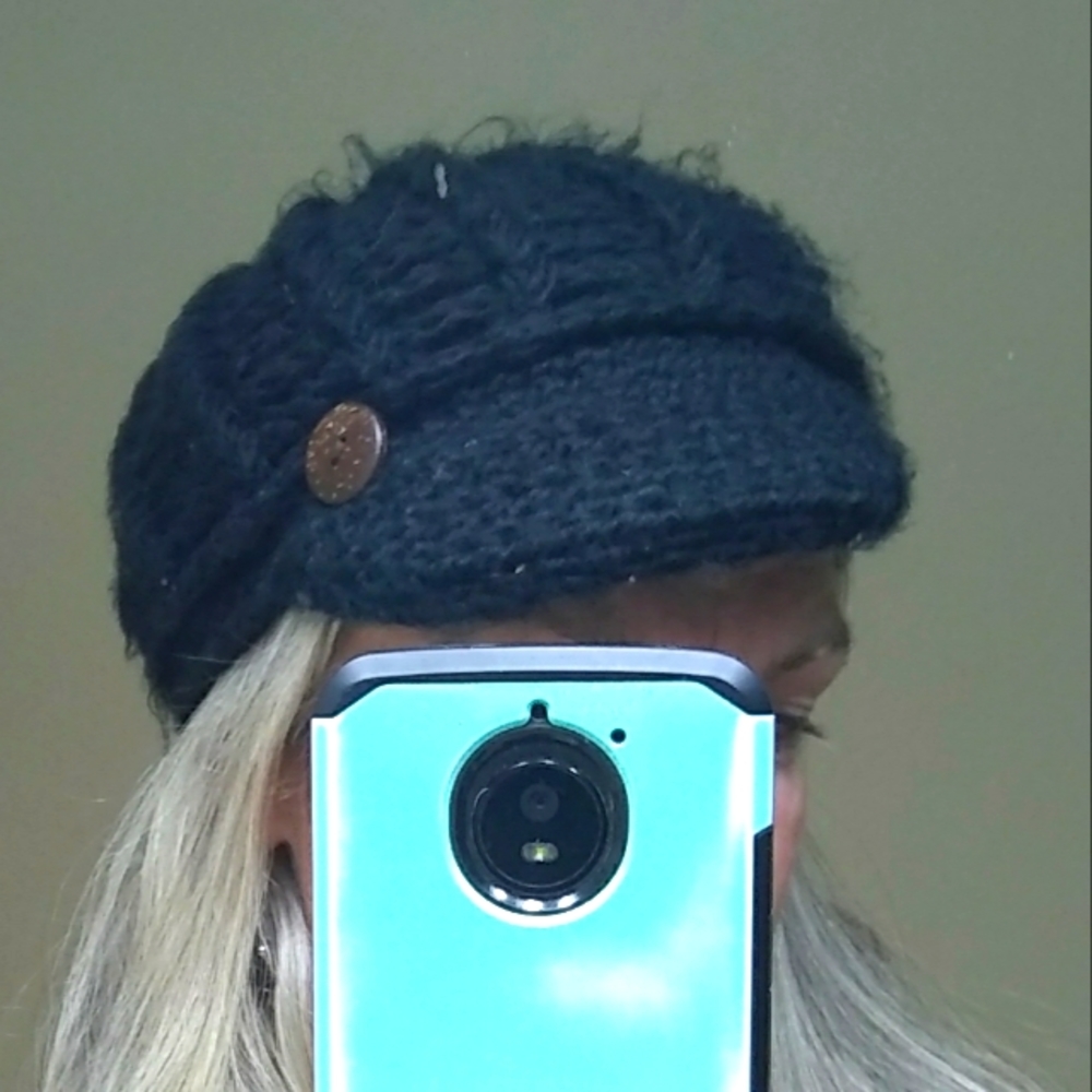 Black Wooly Brimmed Hat